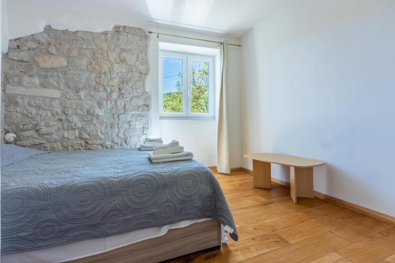 Villa Ana Мотовун Экстерьер фото