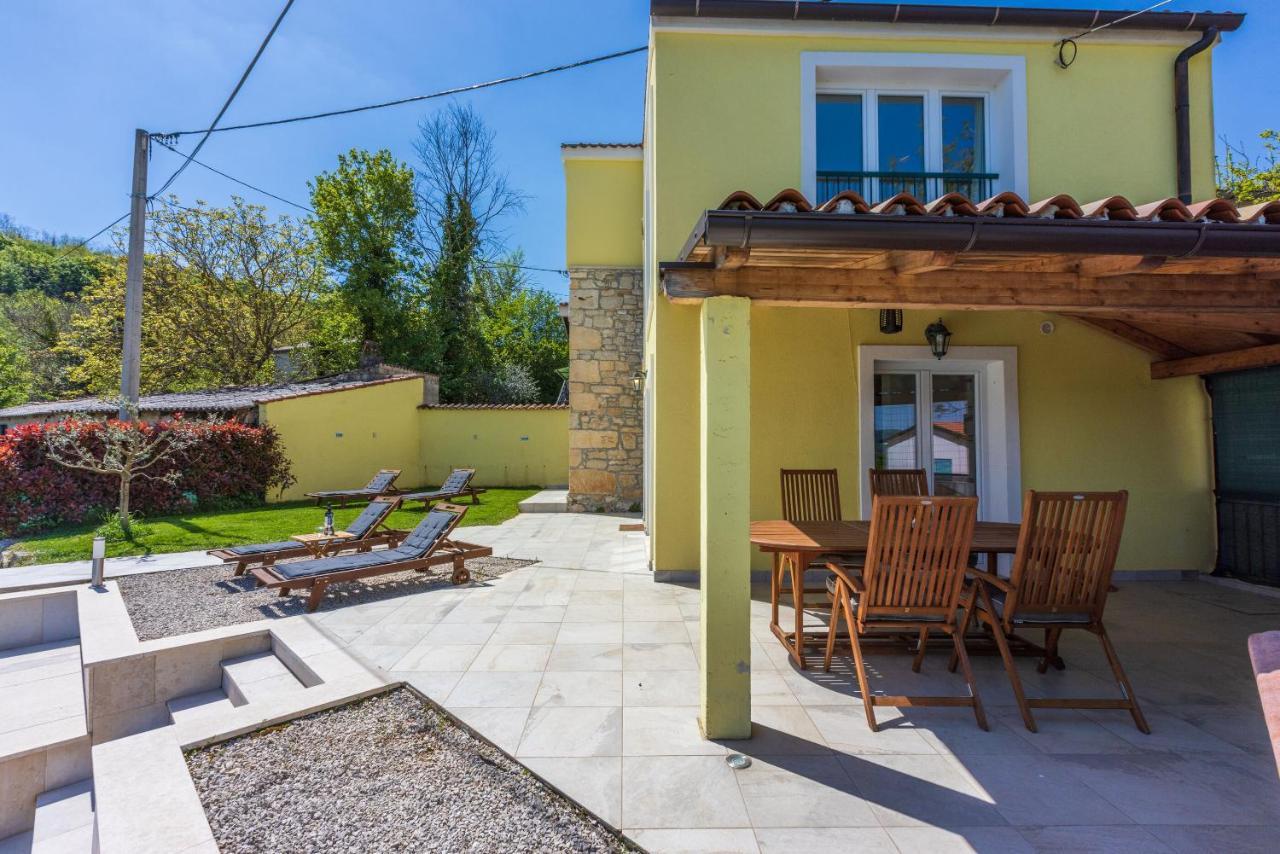 Villa Ana Мотовун Экстерьер фото